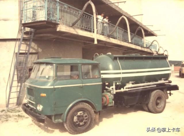 50年代汽车老照片图片,水泥罐车老影像