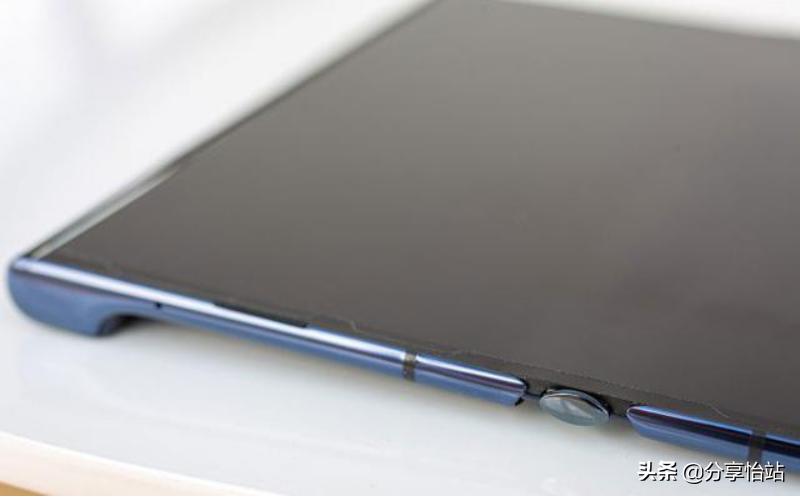 华为提供免费的贴膜服务，余承东赞不绝口