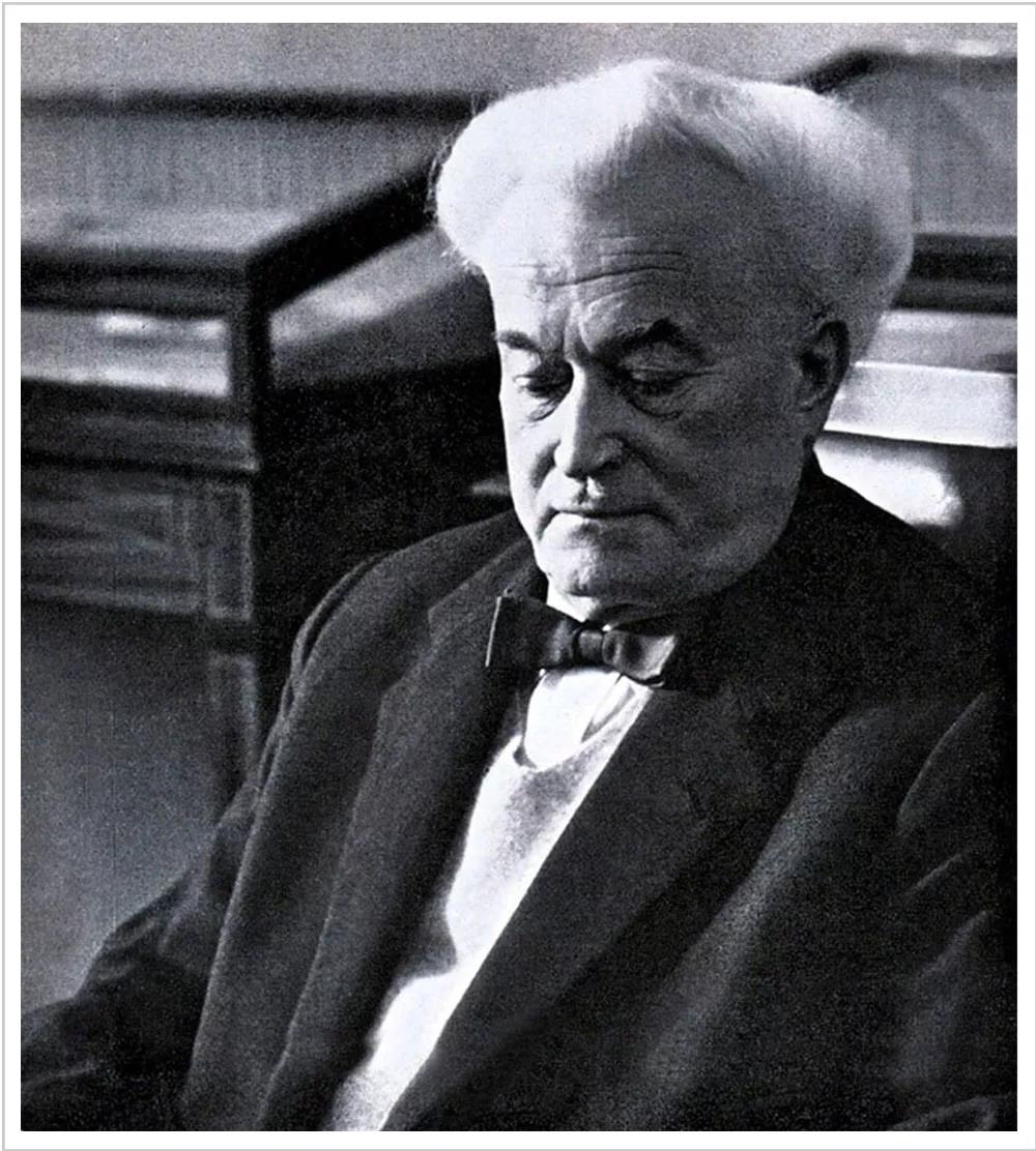 劳力士传奇，精密工业与奢侈品牌的双重天花板