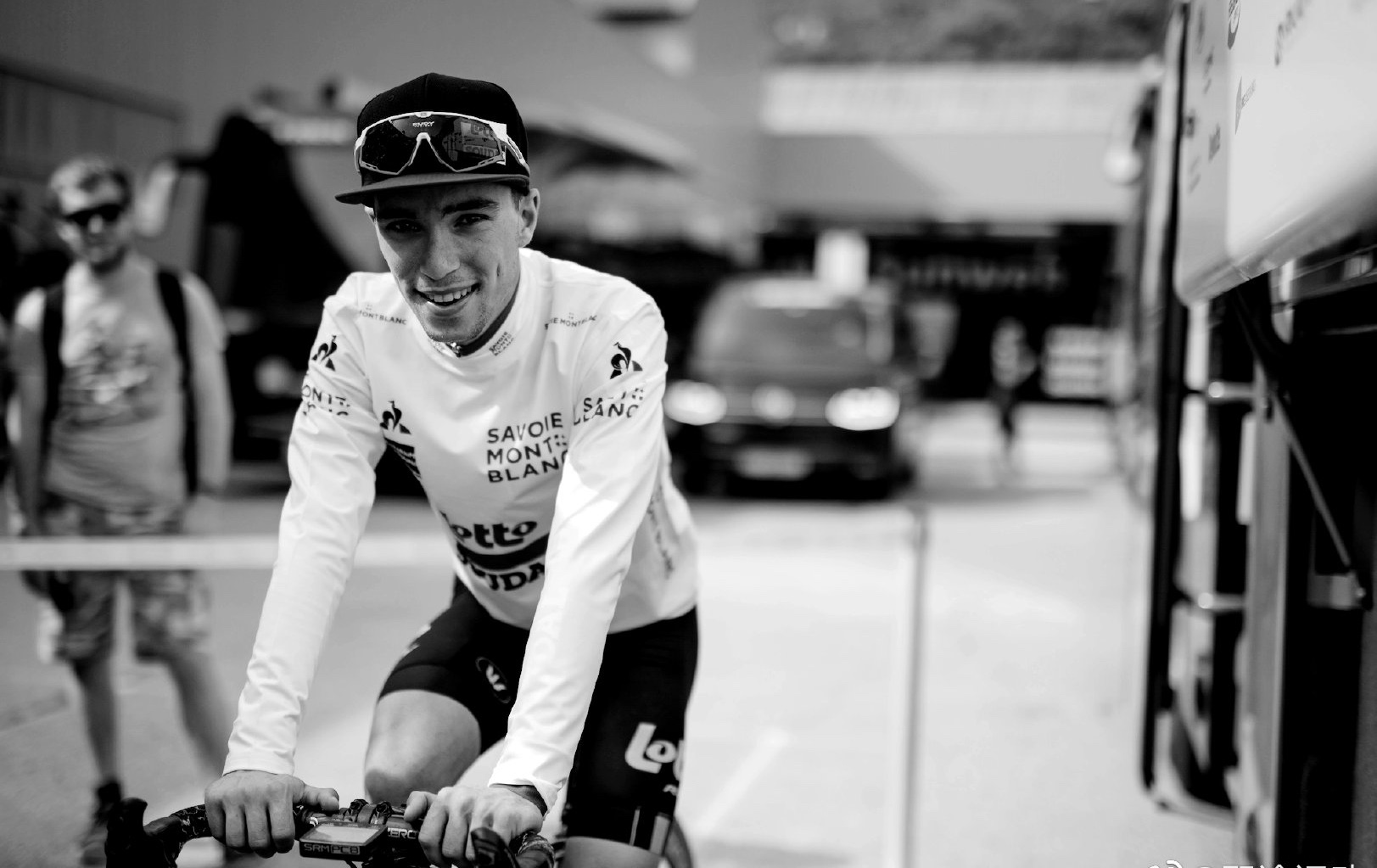 天妒英才！22岁比利时新星摔车去世，知名经理：语塞到说不出来话