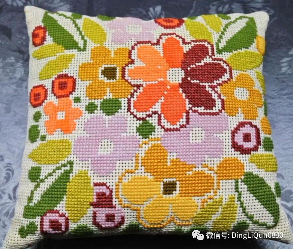绣好的十字绣抱枕,十字绣新款圆形抱枕图案大全
