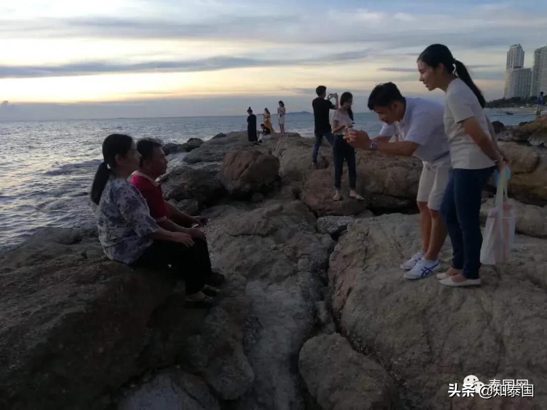 美人迟暮,花魁凋零:疫情之下,性都芭提雅的“贤者时间”