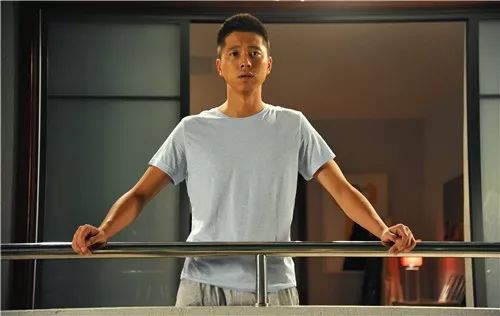 王雷求婚李小萌毕业典礼完整版,王雷结过几次婚图文