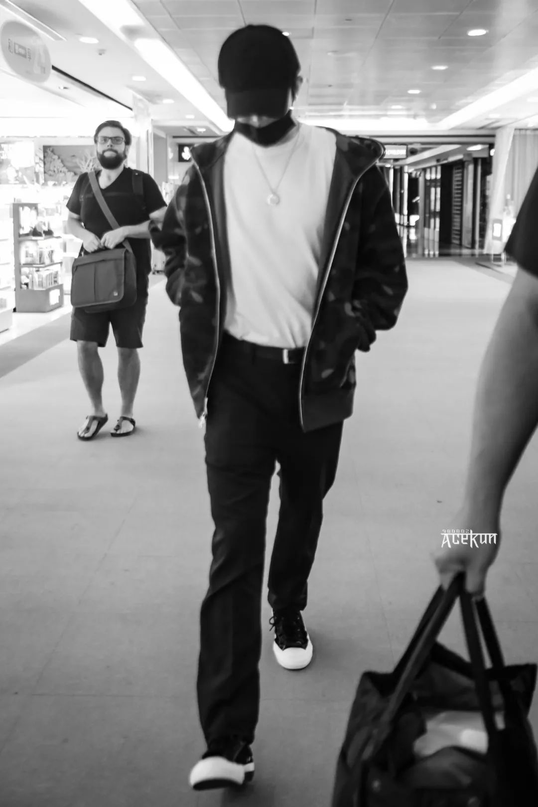 没了耐克匡威就不会买鞋?这4个小众国牌都给我收好