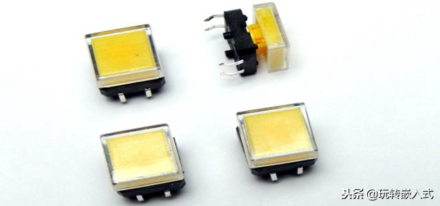 单片机快速入门：12864液晶屏实现多功能数字时钟