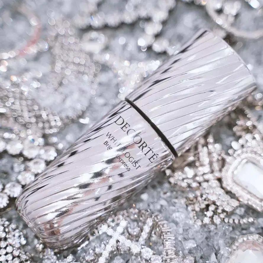 美白成分烟酰胺副作用,美白成分有哪些烟酰胺vc