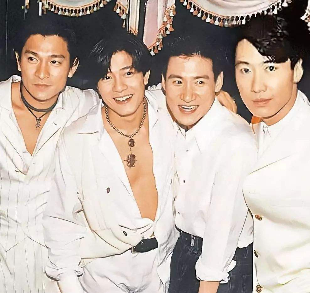 如何快速成为明星,怎么才能快速当上明星