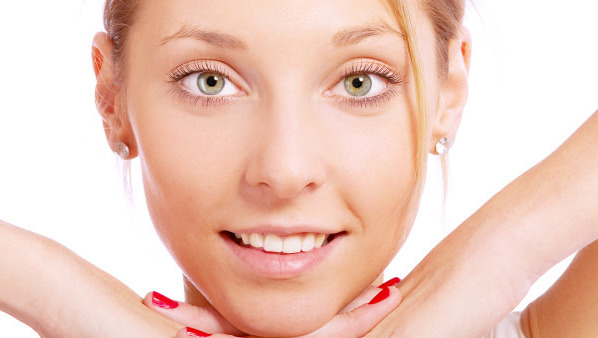 闭口粉刺皮肤管理如何改善,美容院治疗闭口粉刺的方法