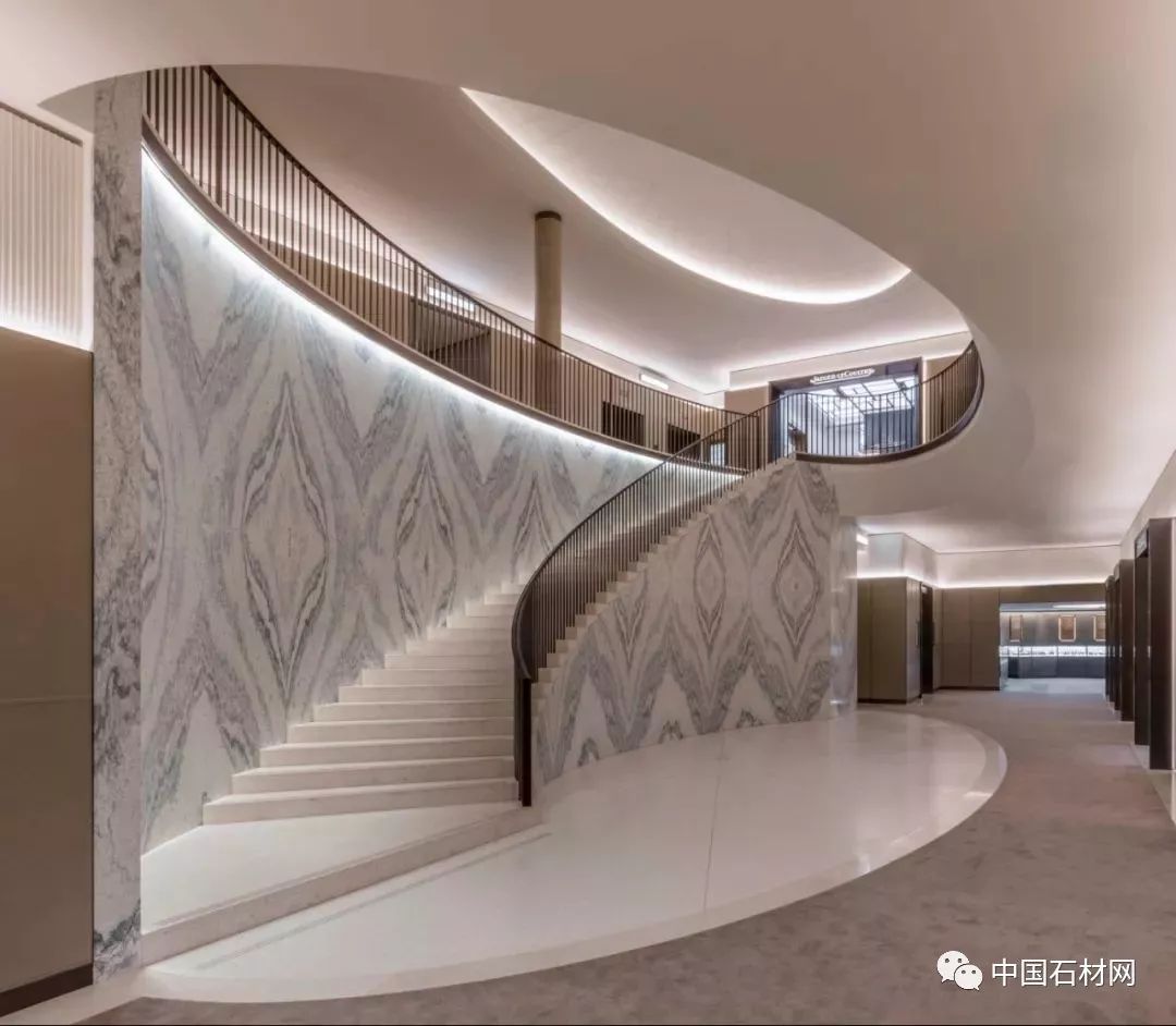 18平奢侈品店装修,奢侈品18店