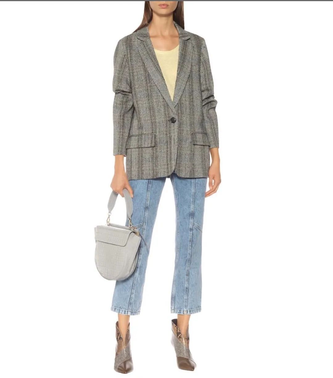 所有女生！帮你扒了10位女明星的*服私**，520照着穿就对啦