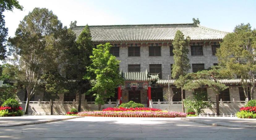 中国面积最大的医科大学,中国最小大学多少平方米