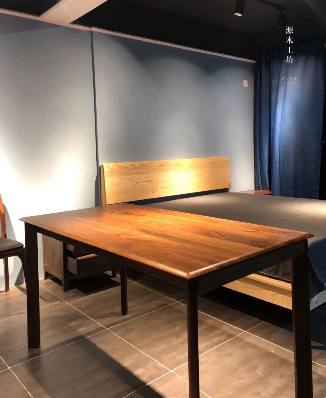 一块板一张桌,一张板折叠餐桌