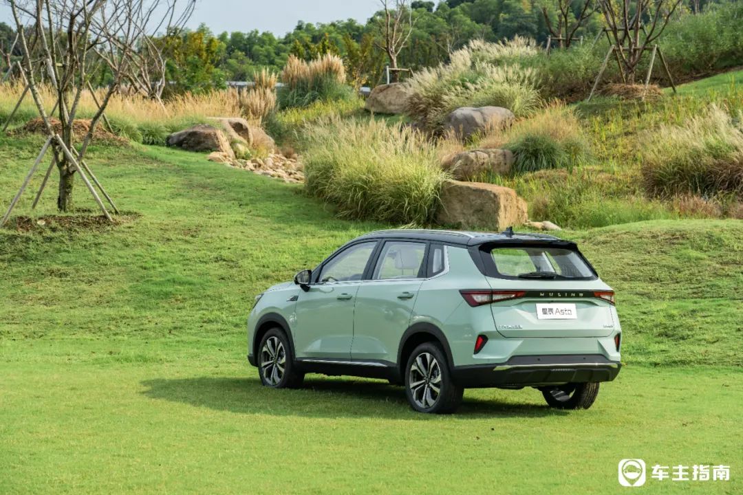 爸爸都称好,谁还敢说五菱配不上周迅?