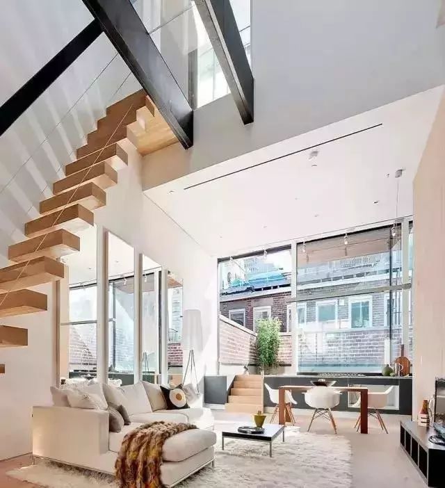 意式极简挑空客厅效果图,简约挑空客厅设计