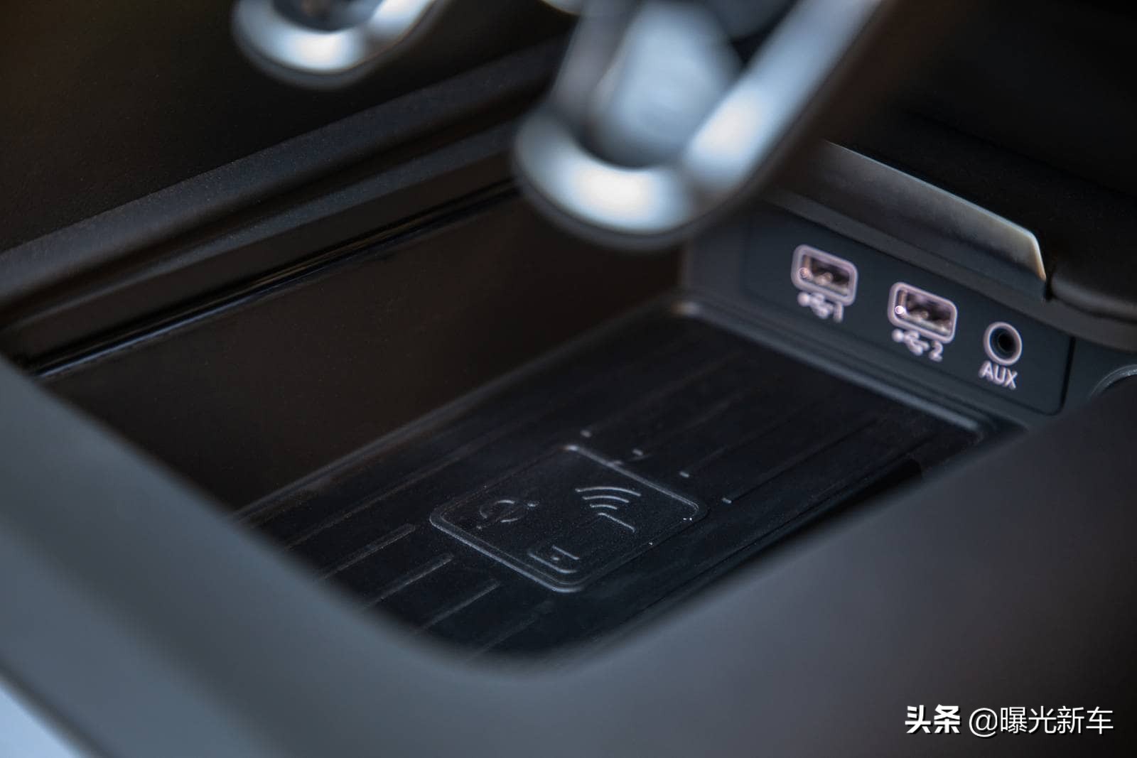 奥迪敞篷车r8多少钱,奥迪r8spyder