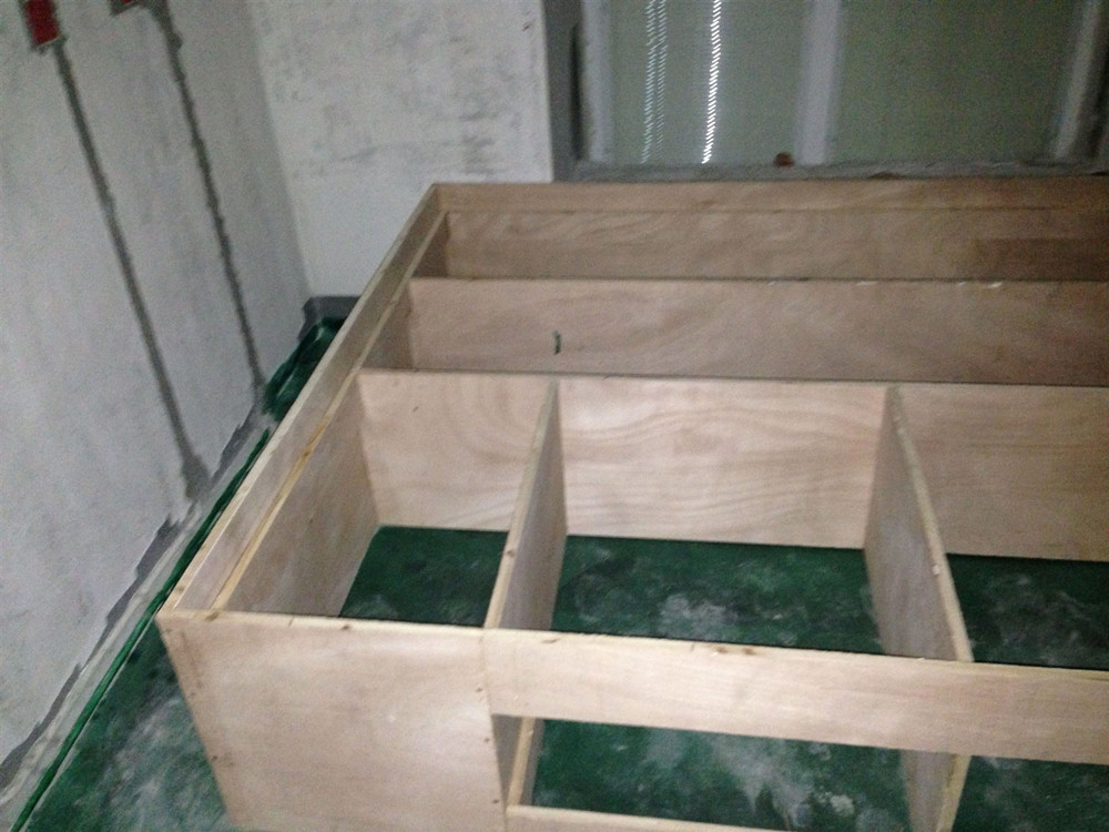 打榻榻米带柜子大概要多少钱,木工打榻榻米加衣柜人工费多少钱