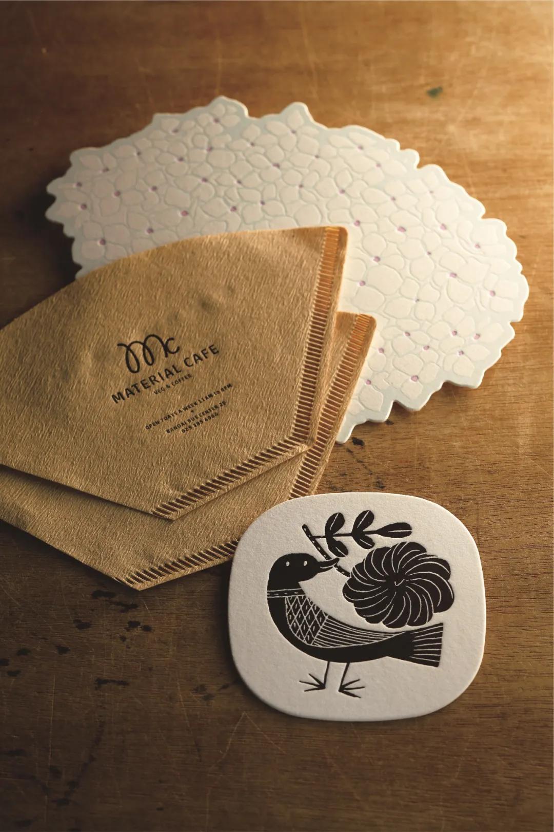 “请给我看看你最喜欢的纸”