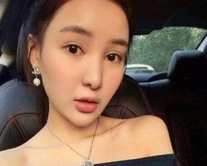 当年引起一时轰动的“白富美”郭美美,现如今过得怎样?