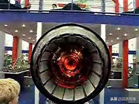 歼20联名手表限量版和普通款区别,飞亚达歼20联名限量款拆表