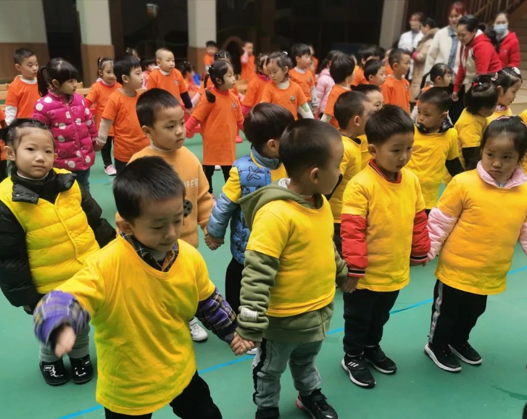 幼儿园乐享春天活动,幼儿园欢乐运动