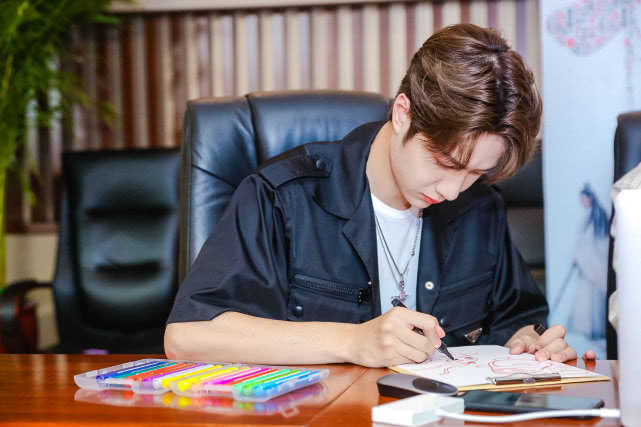 王一博新剧搭档,王一博赵丽颖搭档新剧你会支持吗