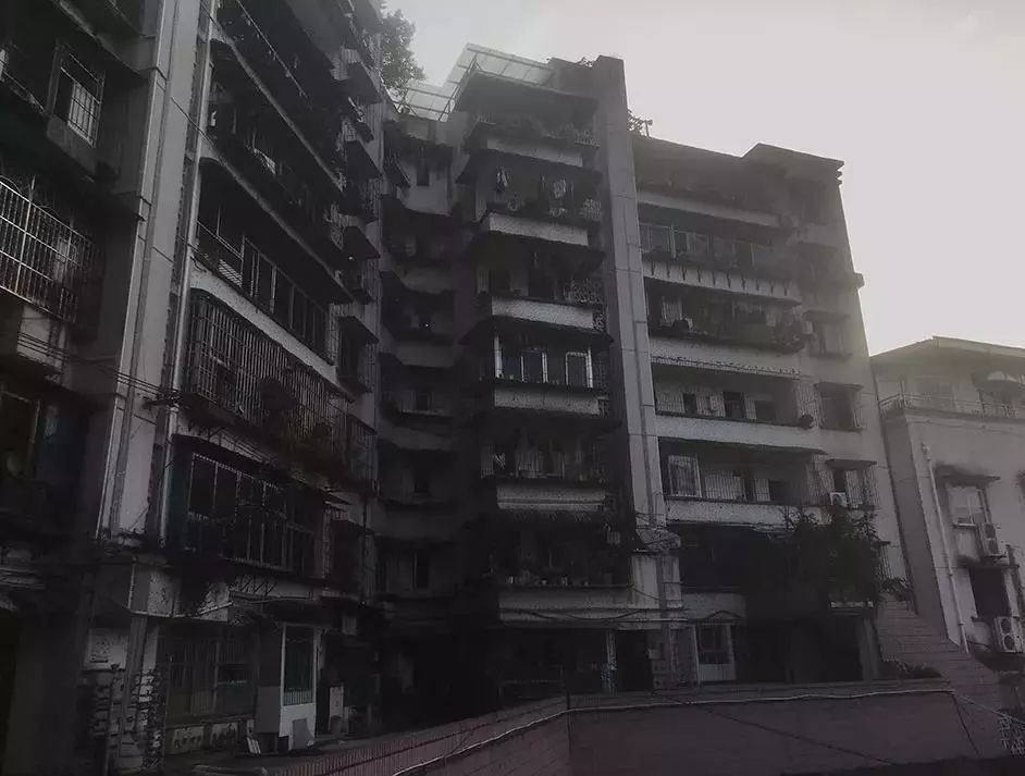 重庆保时捷女司机打人事件后续,保时捷女司机打人事件完整视频