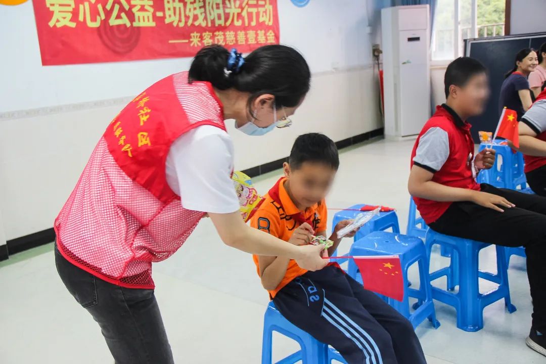 来客茂公益活动新春送福,苏州来客茂公益活动