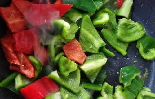 土匪猪肝香辣开胃下酒又下饭,香辣猪肝湖南特产麻辣零食的做法