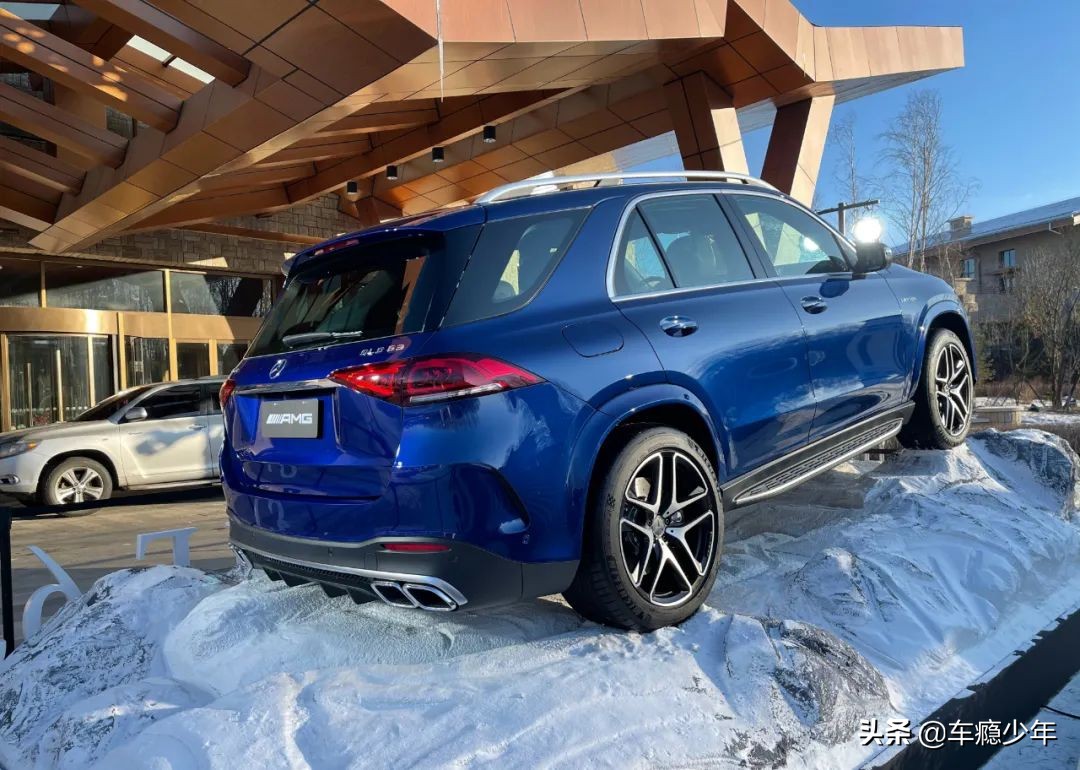 售价146.88万！实拍奔驰GLE63​，X5M最强劲对手