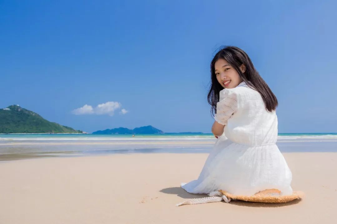 深圳少见的“十里银滩”，美到无边