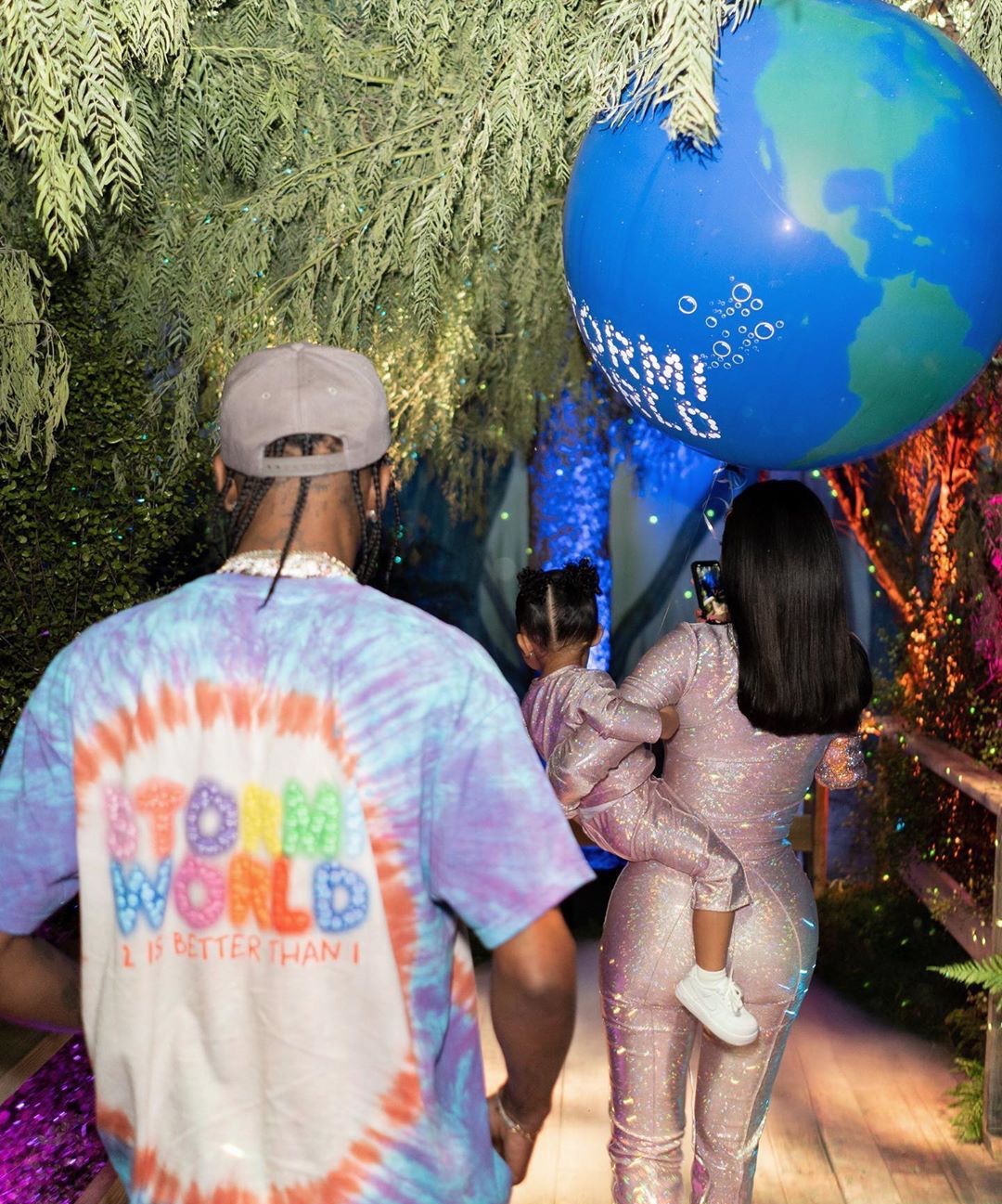 kylie鐢熺埗 (kyliejenner瀛╁瓙鐢熺埗)