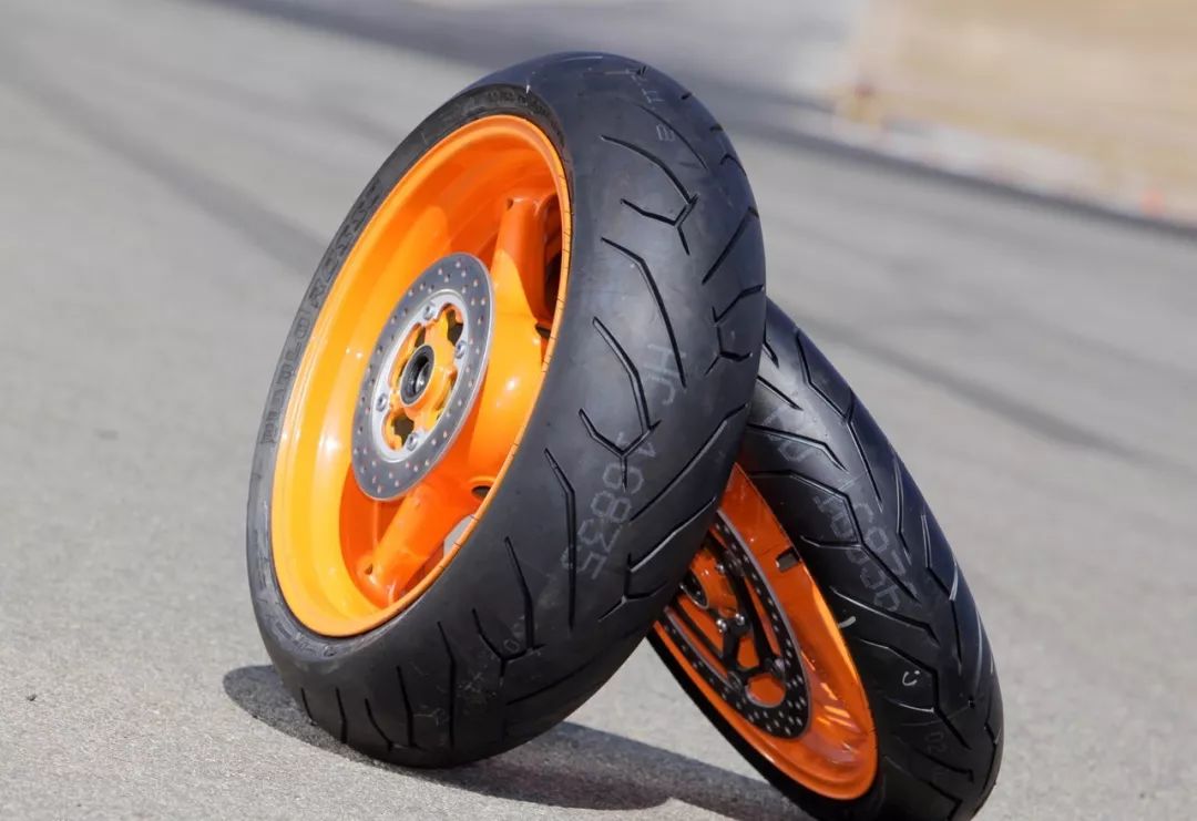 机车最好看的轮胎花纹,机车轮胎胎纹怎么选择