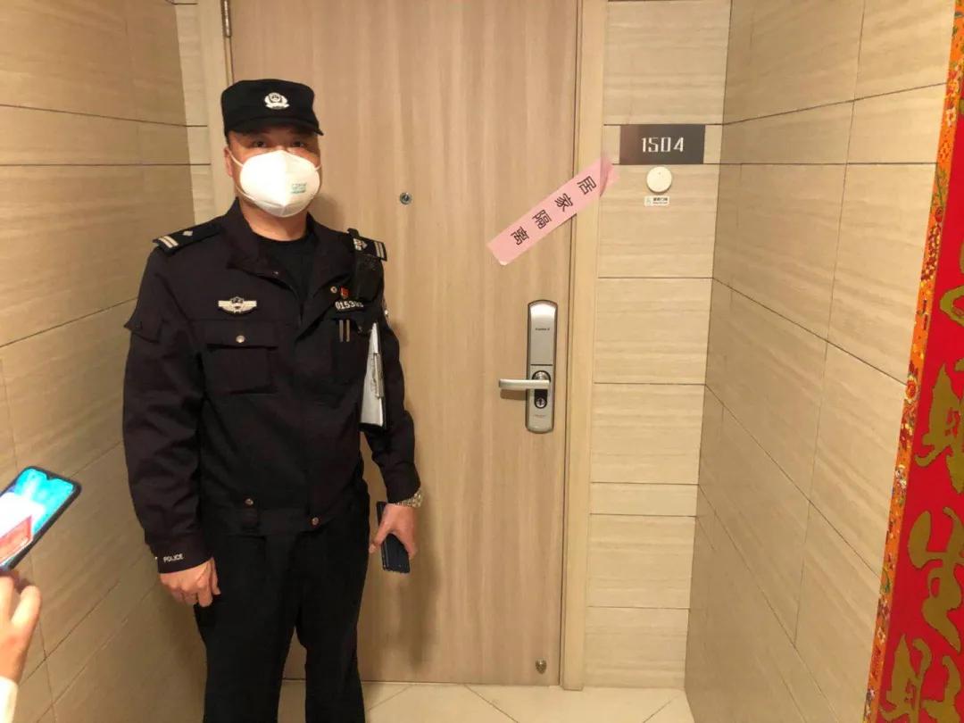 2020年抗疫战斗一线图片,抗疫一线纪录片全集