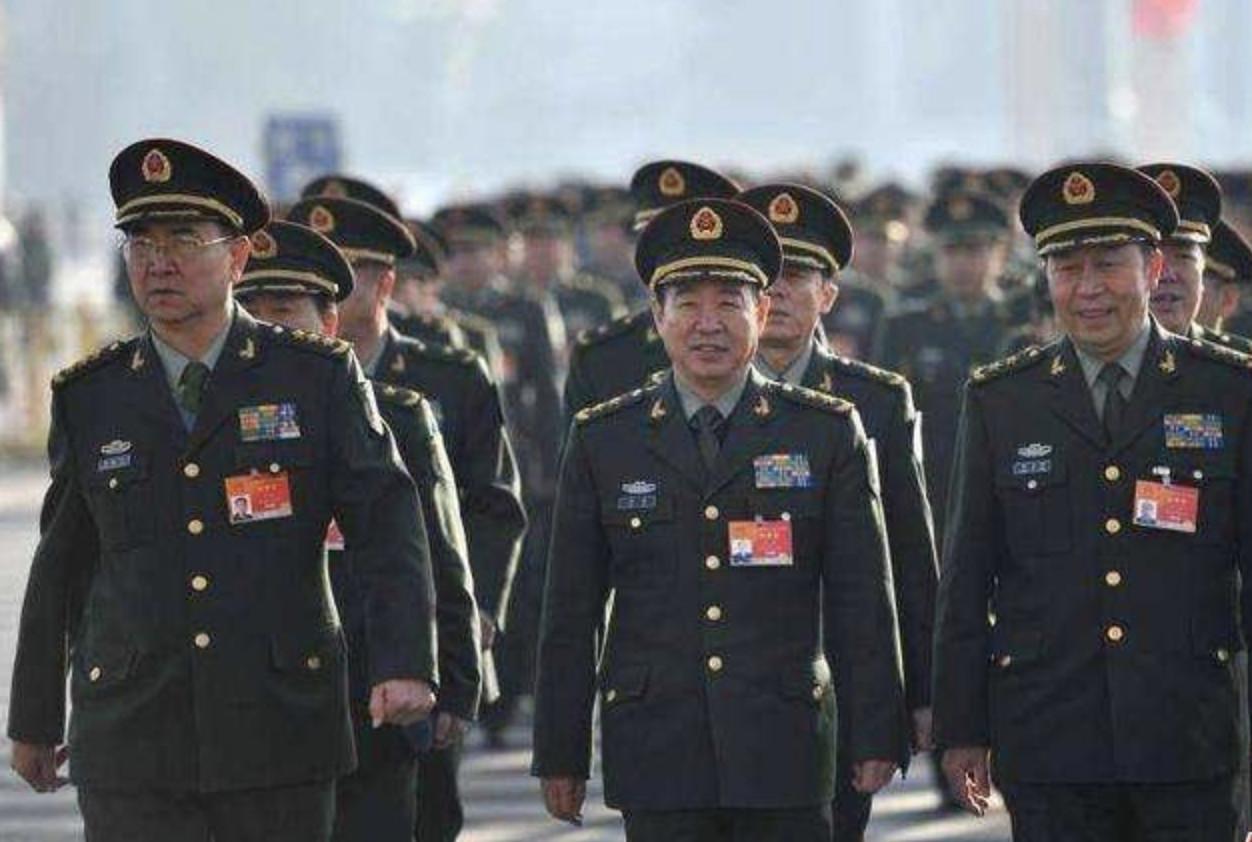 普通士兵多久能升到上将,普通士兵军衔晋升年限是多少年