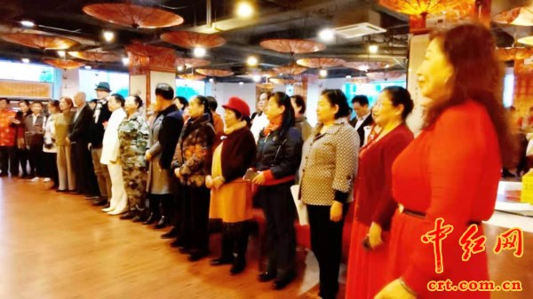 《纪念毛主席诞辰127周年诗词朗诵演唱会》圆满成功