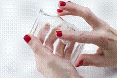 怎么去除粘胶最简单方法,去除衣服上残留的顽固粘胶