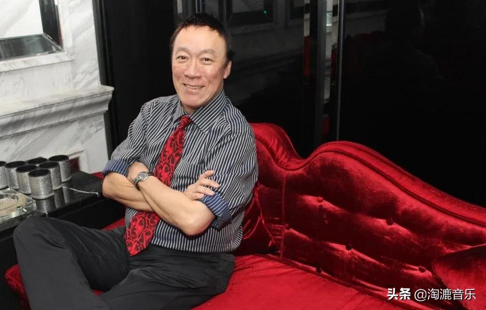 香港女星替夫还债,香港男歌手为父亲还巨额债务