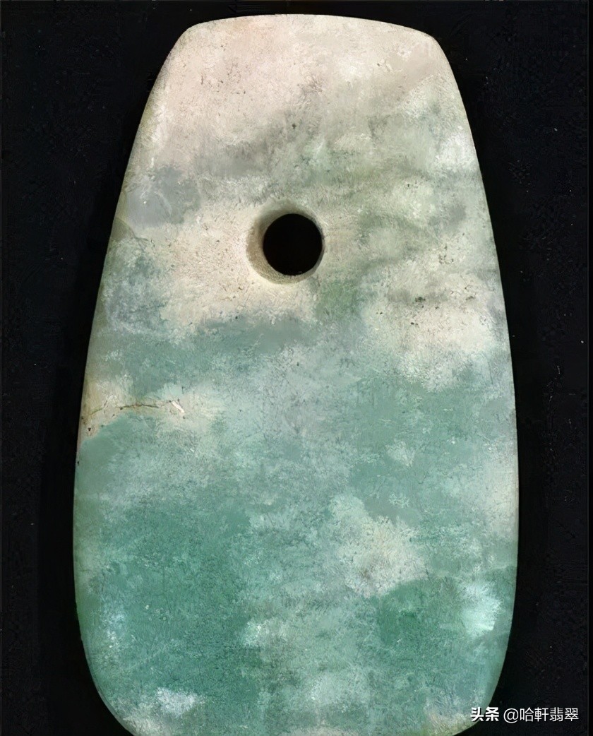 缅甸翡翠占全世界多少,缅甸翡翠每年销售额