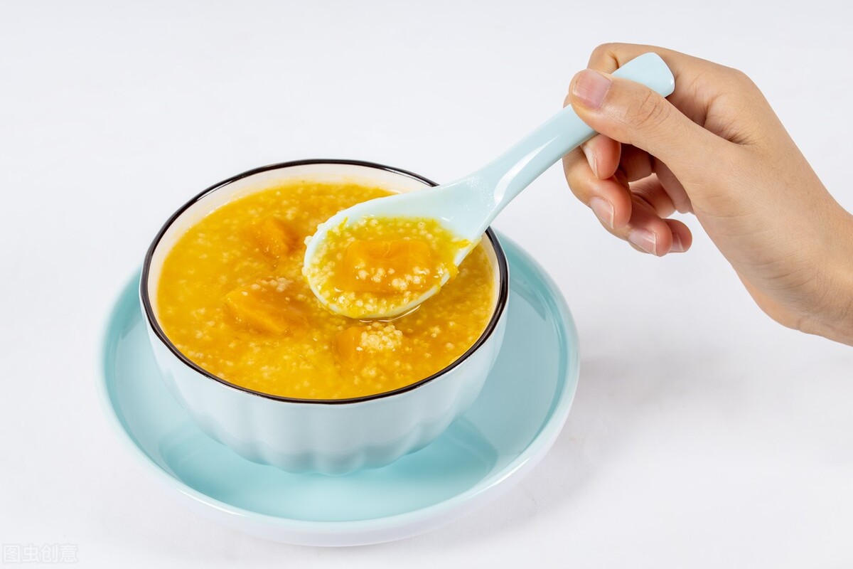 晚上饿了如何用泡面做好吃的宵夜,半夜饿了直接可以吃的食物有什么