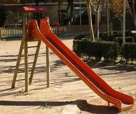 基本笔画撇捺的写法教案,书写撇和捺画时应注意什么