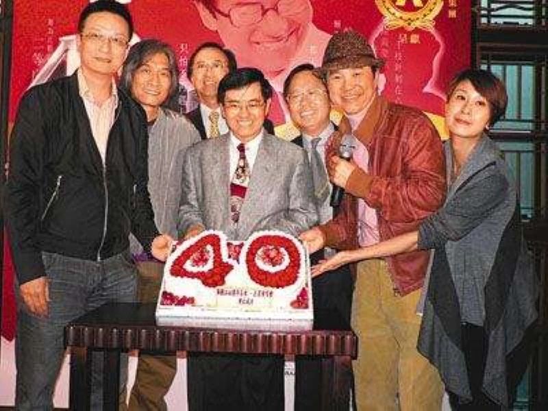 张国荣碾压陈百强,陈百强在张国荣地位