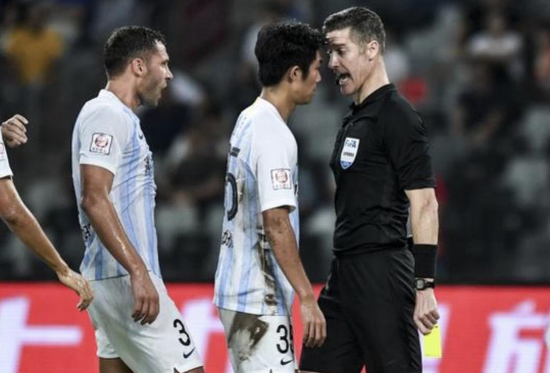 当打之年续约一年，广州富力开创先河，俱乐部经营策略或将改革