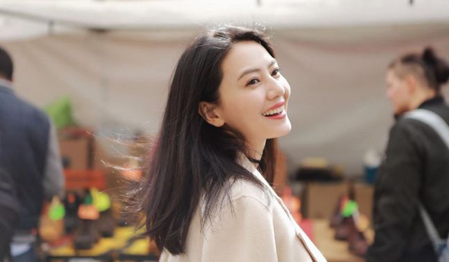 明星牙齿矫正过的图片对比,明星的牙齿怎么都是全部整的吗