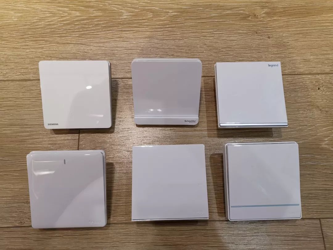 十款实用的带开关插座排行榜,比较实用的开关插座