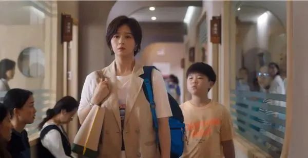 小舍得孩子崩溃绝望的视频,小舍得哭到吐的片段