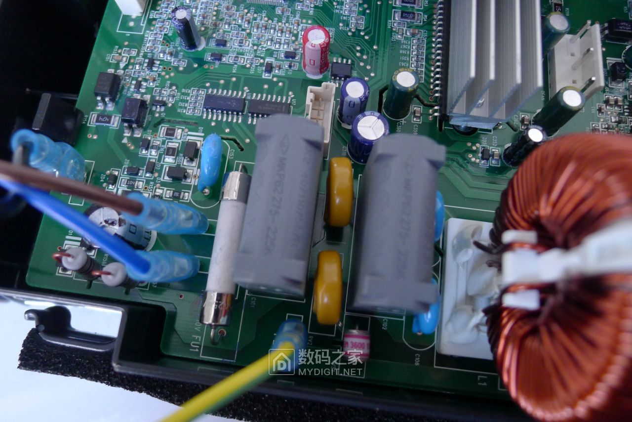 格力1.5匹空调拆解全过程视频,格力空调大1.5匹一级能效拆机视频