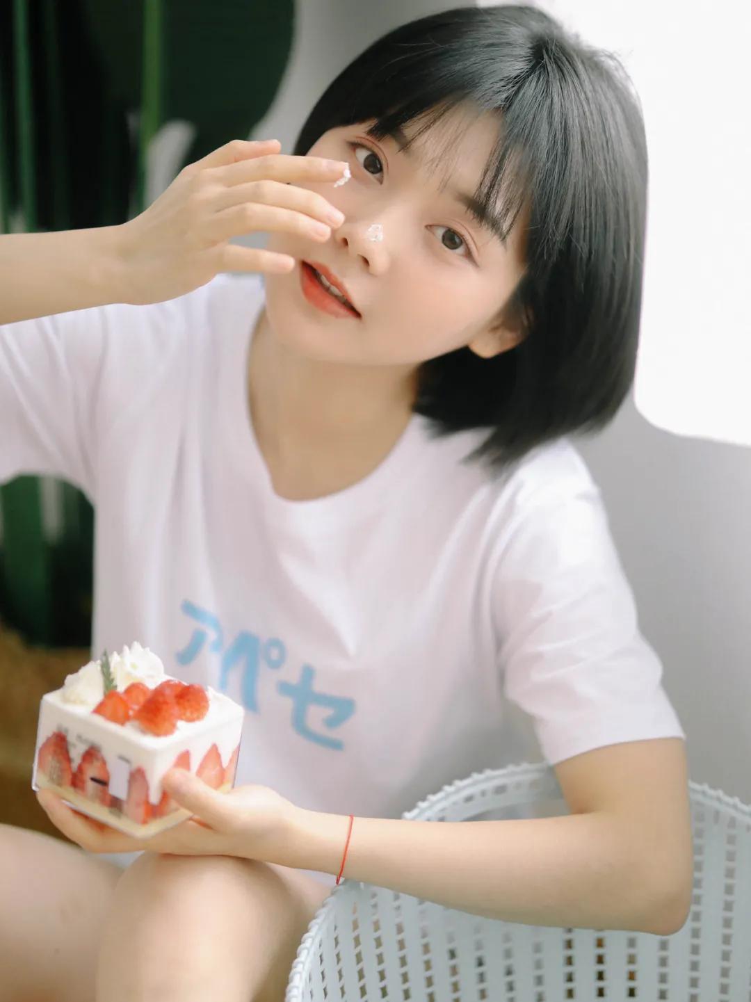 你是什么脸型适合什么发型动画,五官脸型整容