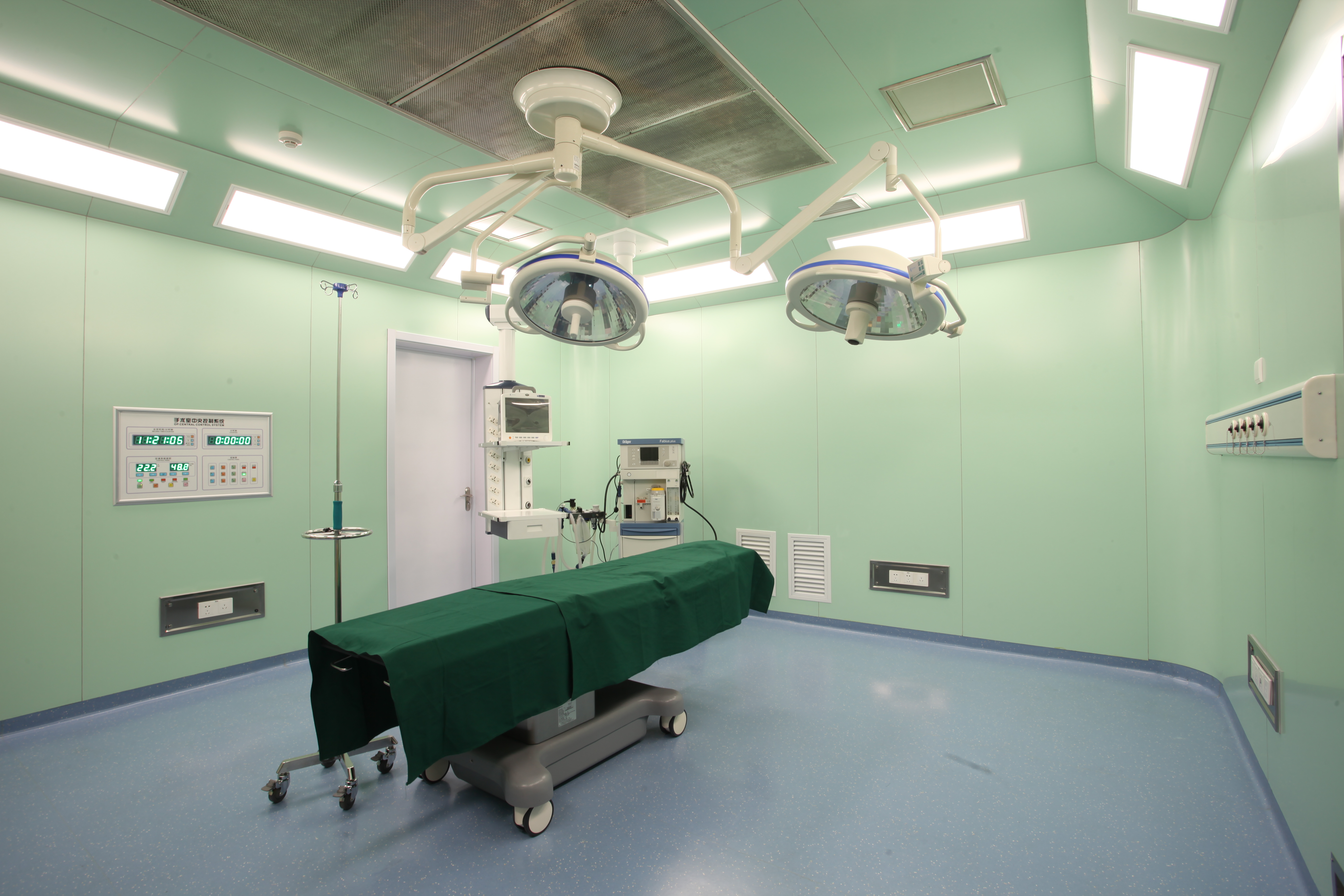 全麻下儿童龋齿修复,小孩蛀牙全麻