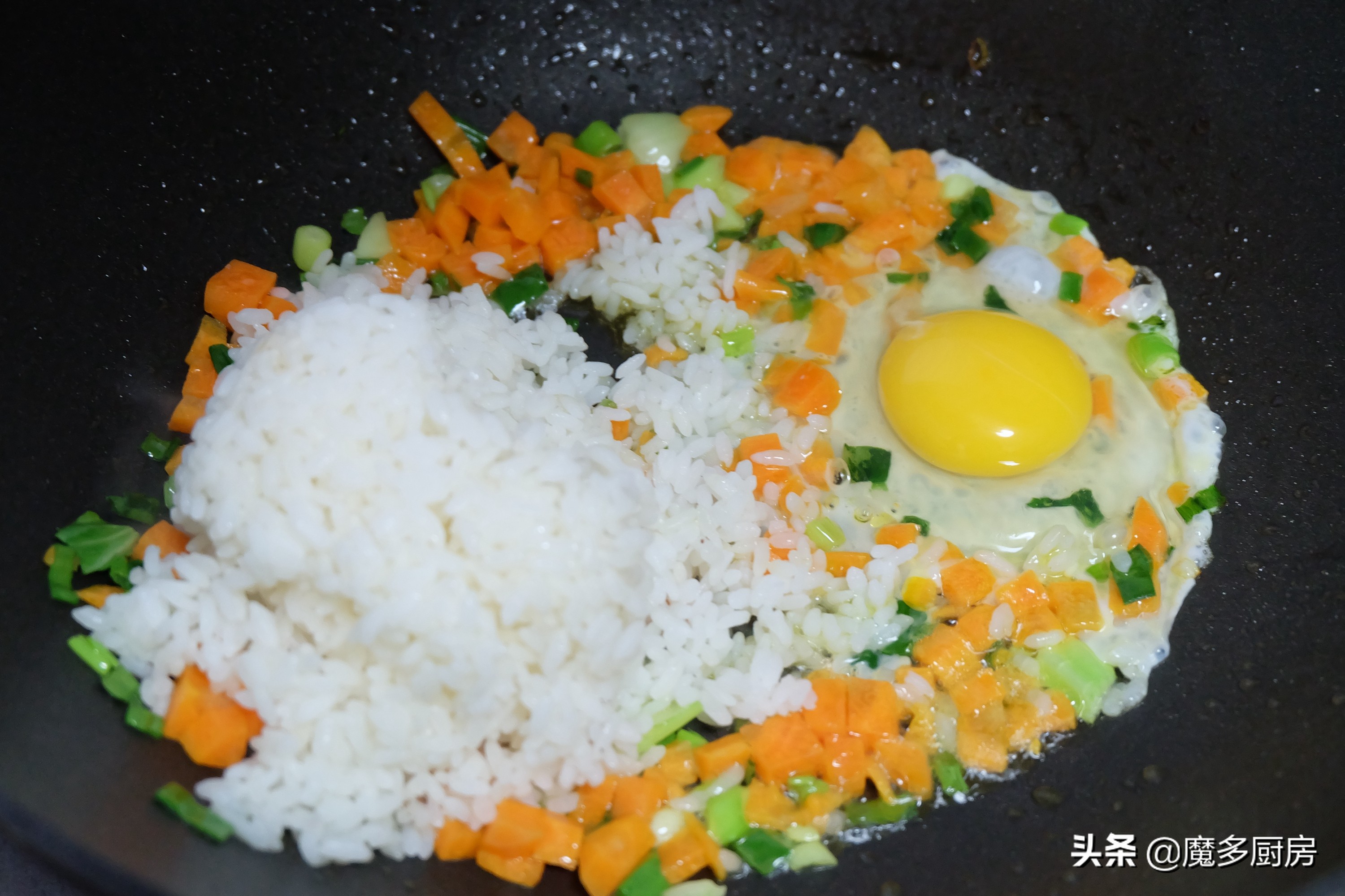 体重减了两斤又开始得瑟了,体重降低了好开心