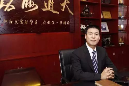 市值蒸发138亿!林志玲、关晓彤也救不了的中国内衣大王